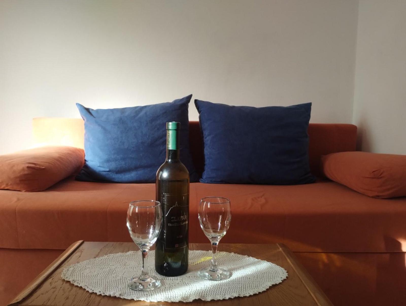 Apartman Tri Palme Gabonjin ภายนอก รูปภาพ